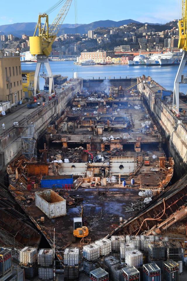 Costa-Concordia-wreckage.jpg