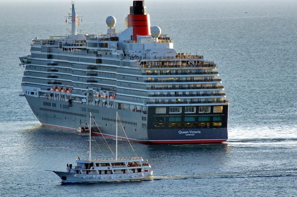 queen-victoria-itinerary-schedule-current-position-cruisemapper