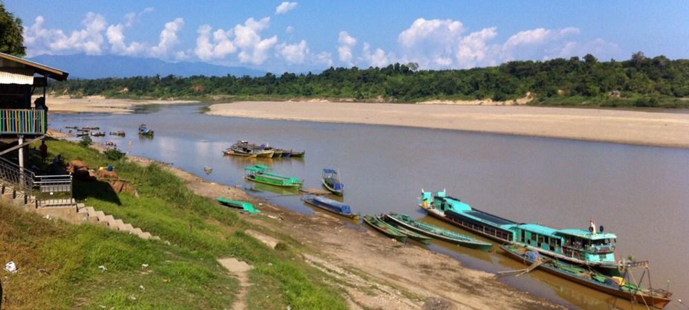 Homalin cruise port Homalin cruise port