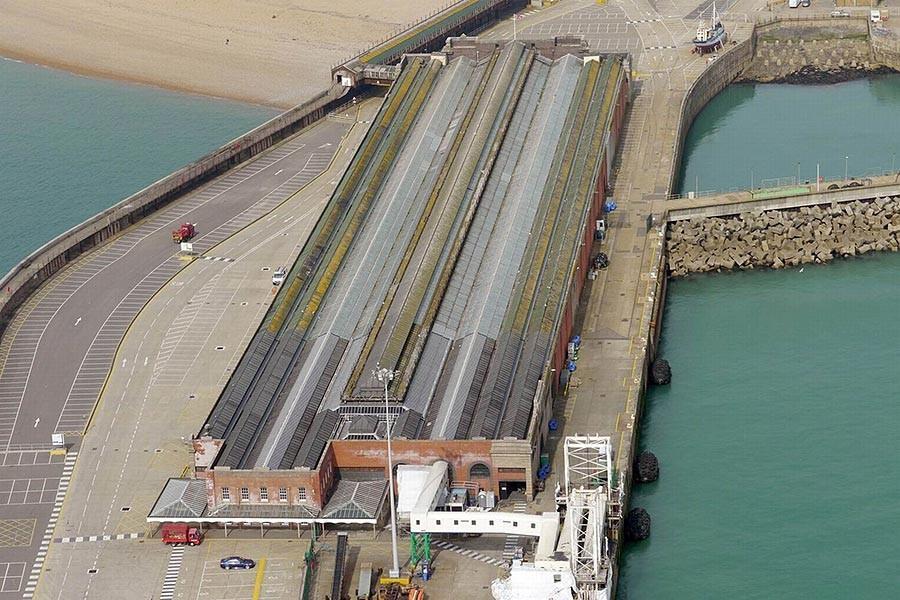 Dover (England) cruise port schedule CruiseMapper