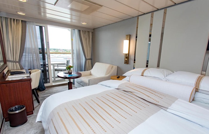 azamara cruises cabins