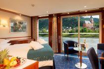 Travelmarvel Diamond French Balcony Owners Suite photo