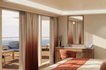 Crystal Grace Aft-Facing Penthouse Panorama Suite photo