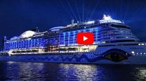Fireworks for AIDAprima at Hamburg Cruise Days 2017