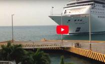 VIDEO: MSC Armonia Hits Dock in Roatan