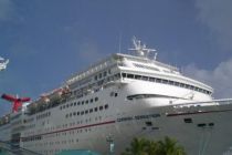 Garbage truck kills cruise passenger in Nassau