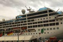 Pacific Princess Hits Breakwater Wall in Nice