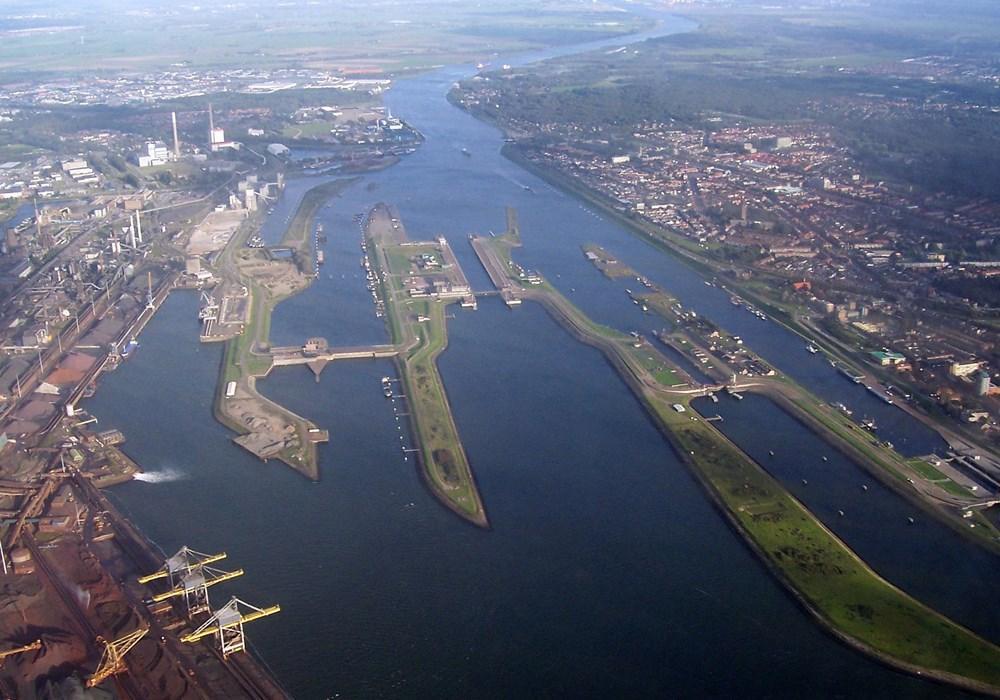 Ijmuiden, 6th of may 2022, The Netherlan, Stock Video