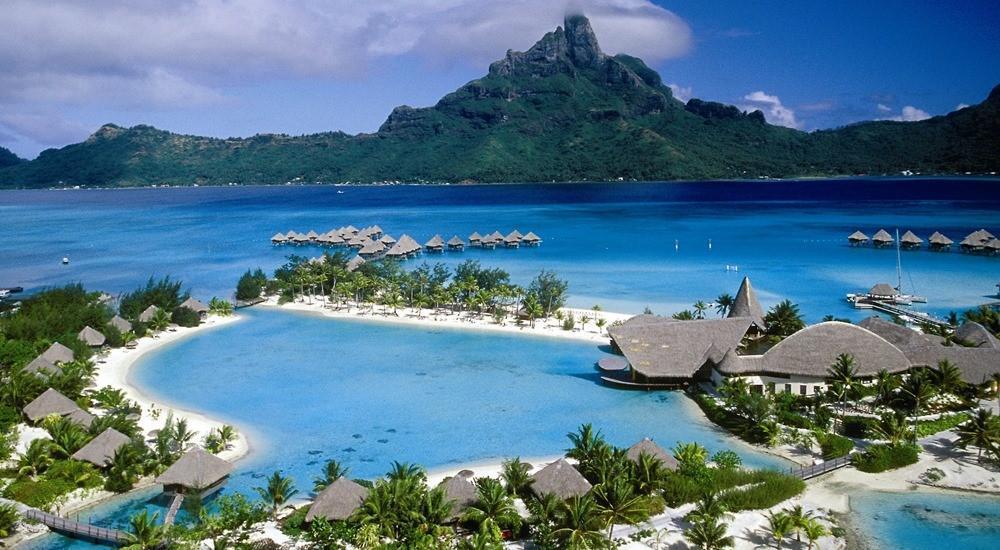 Bora Bora Island (Society Islands, French Polynesia)