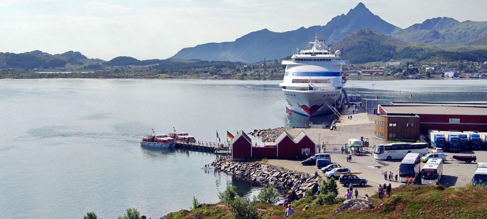 Leknes-Gravdal (Norway) cruise ship terminal
