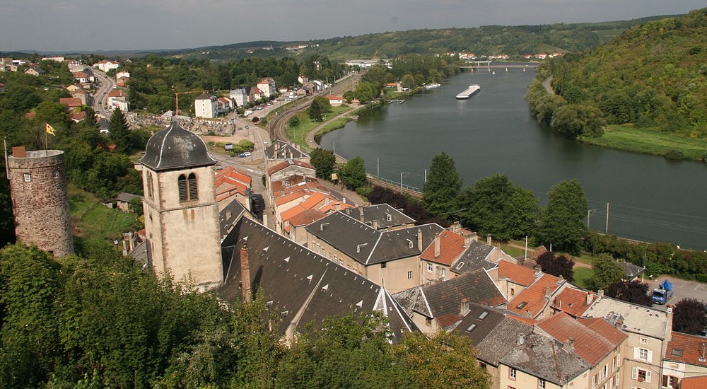 Thionville port photo