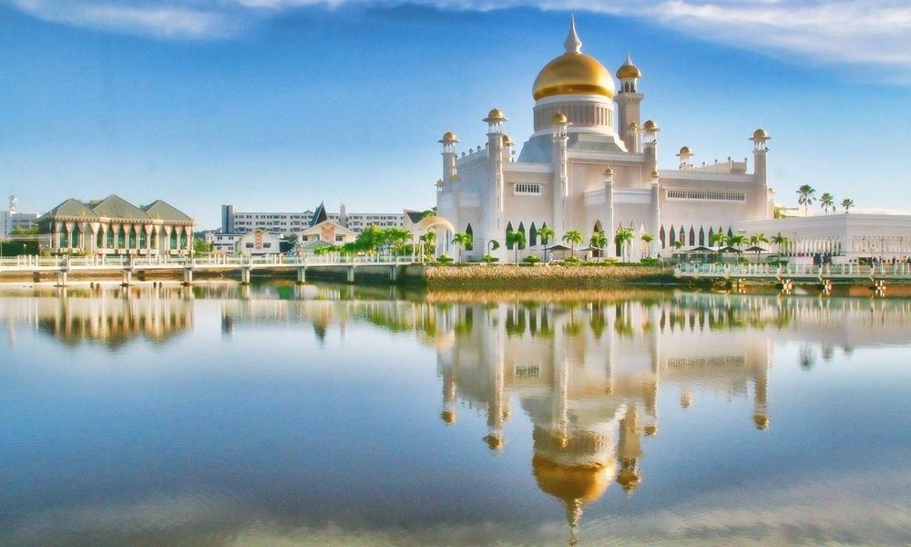 Bandar Seri Begawan (Brunei) cruise port to Muara