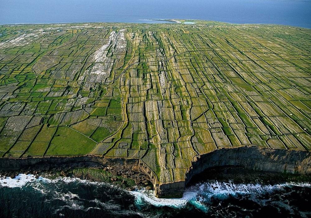 Aran Islands Ireland port photo Aran Islands Ireland port photo