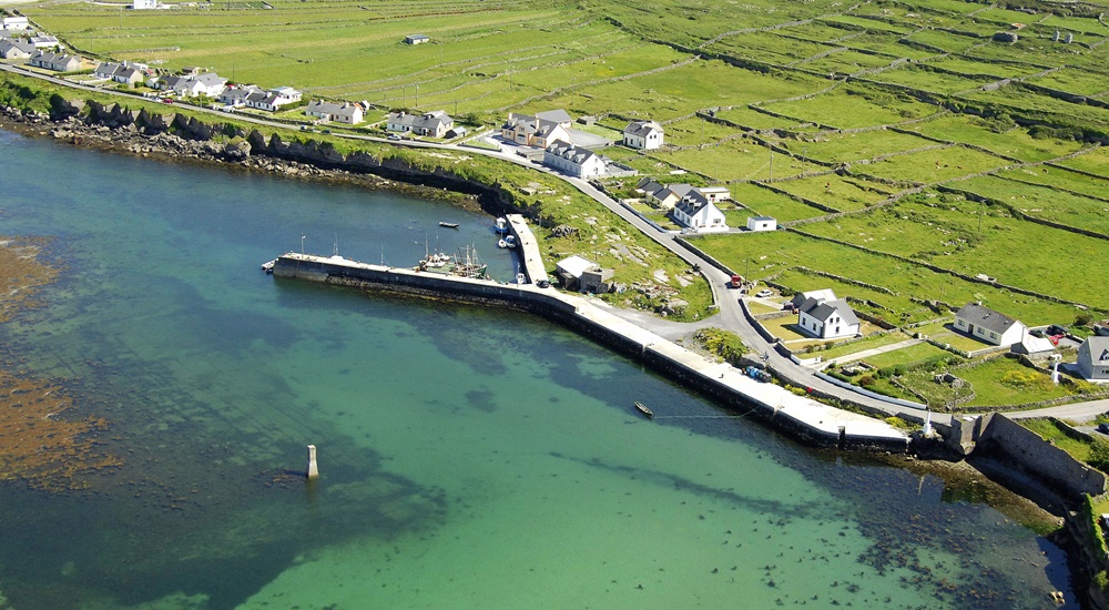 Inishmaan Island cruise ferry port Inishmaan