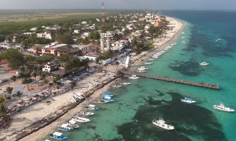 Puerto Morelos port photo