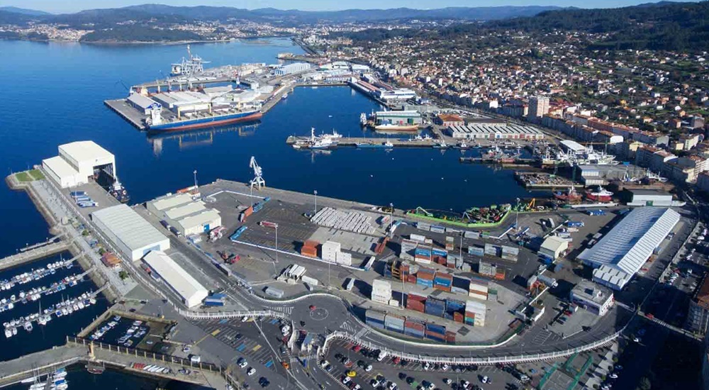Puerto de Marin-Pontevedra (Spain Galicia) cruise port