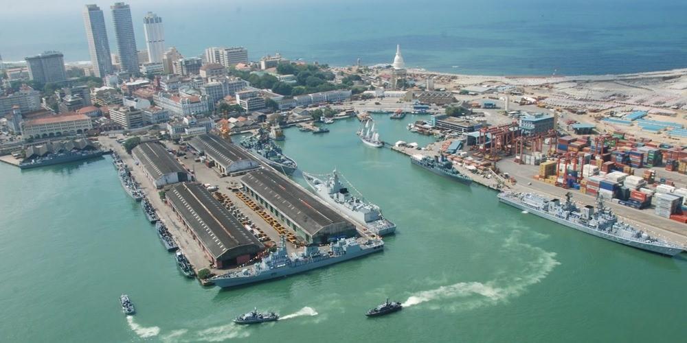 Colombo port photo