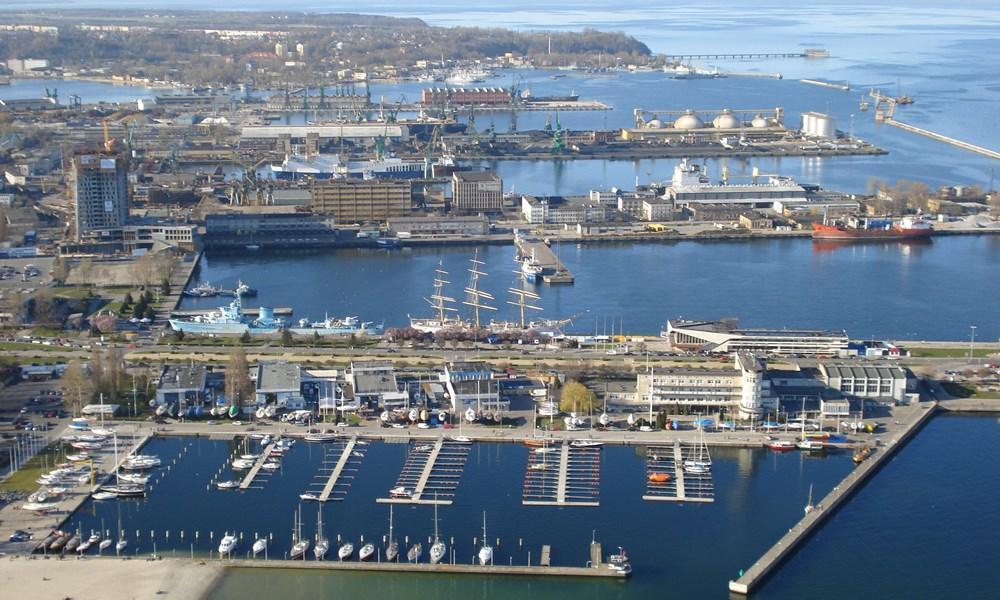Port Gdynia (Poland) cruise port to Gdansk