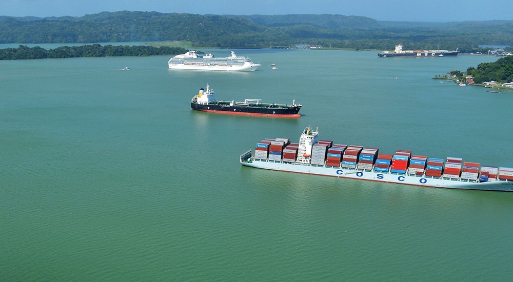 Gatun Lake Panama Canal port photo