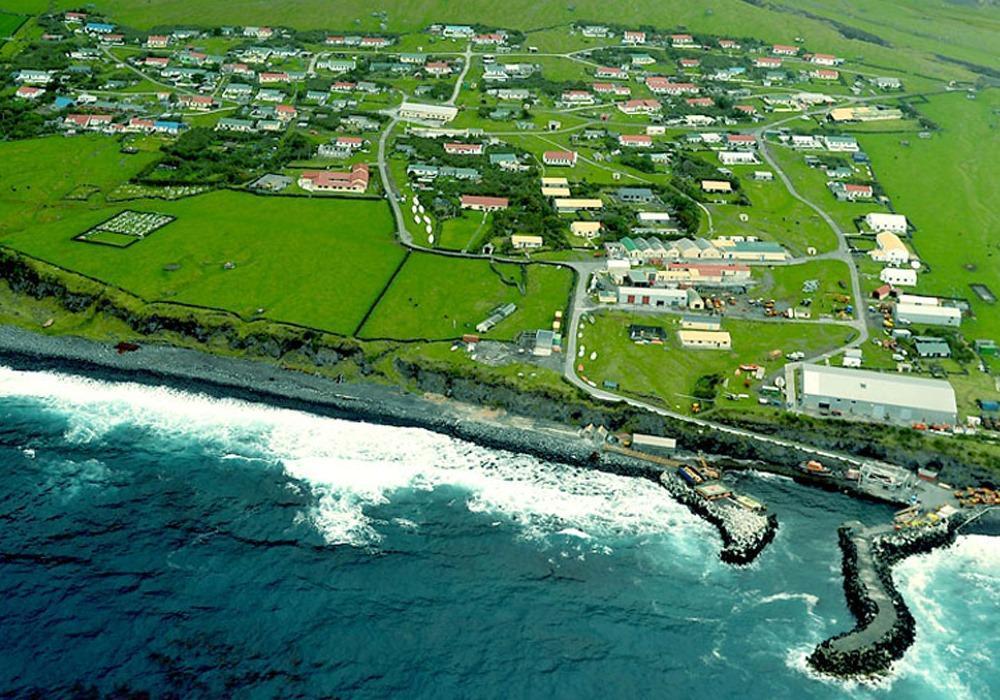 Tristan da Cunha (UK) cruise port