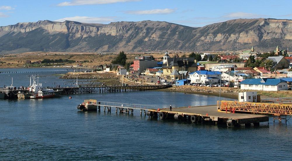 Puerto Natales port photo Puerto Natales port photo