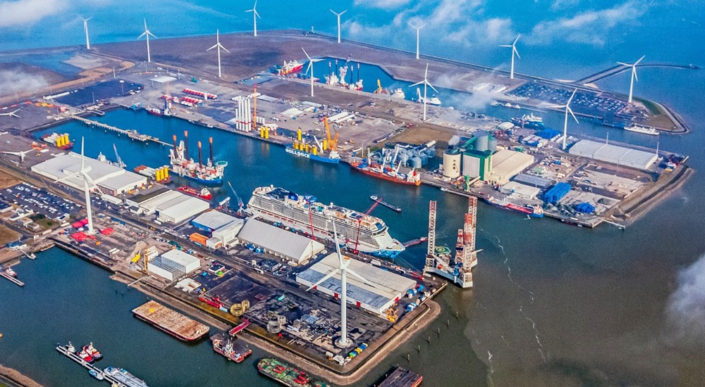Eemshaven port photo Eemshaven port photo