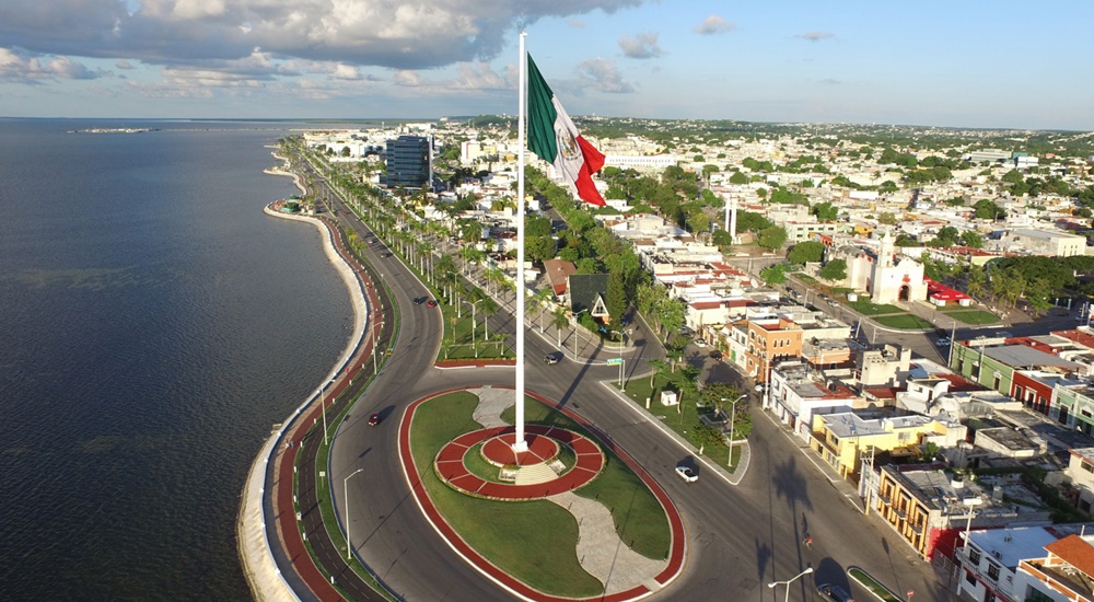 Malecon de Campeche (Waterfront Promenade)