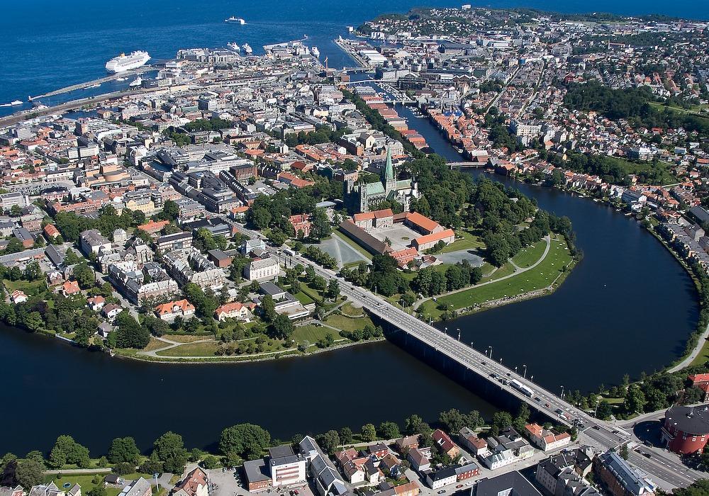 Trondheim port photo