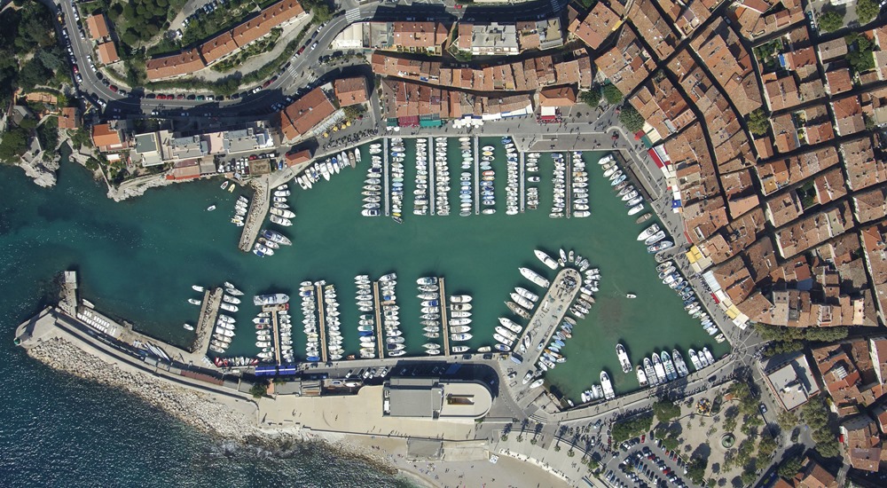 Cassis port photo Cassis port photo