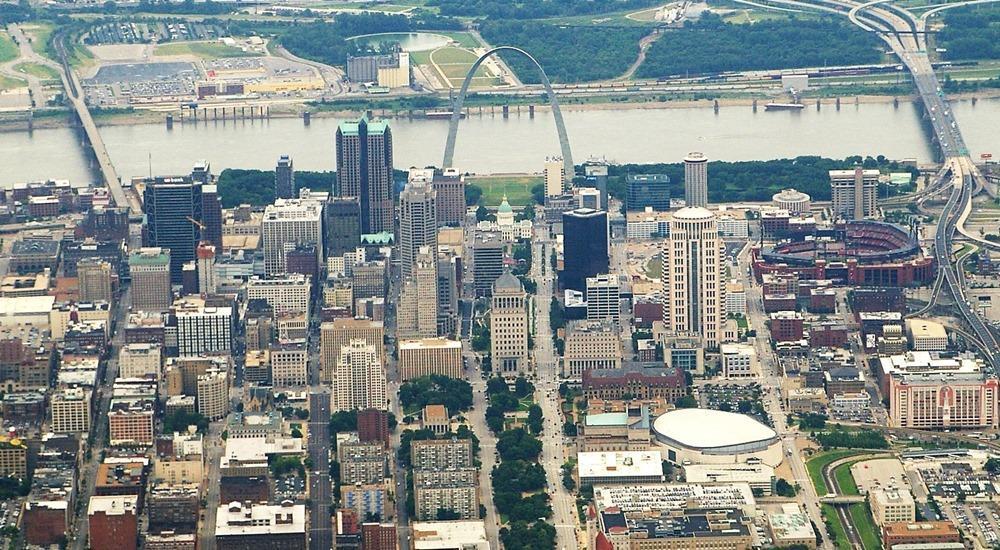 St Louis MO port photo St Louis MO port photo