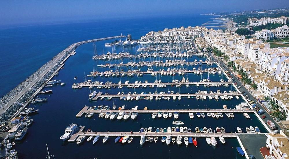 Puerto Banus-Marbella port photo