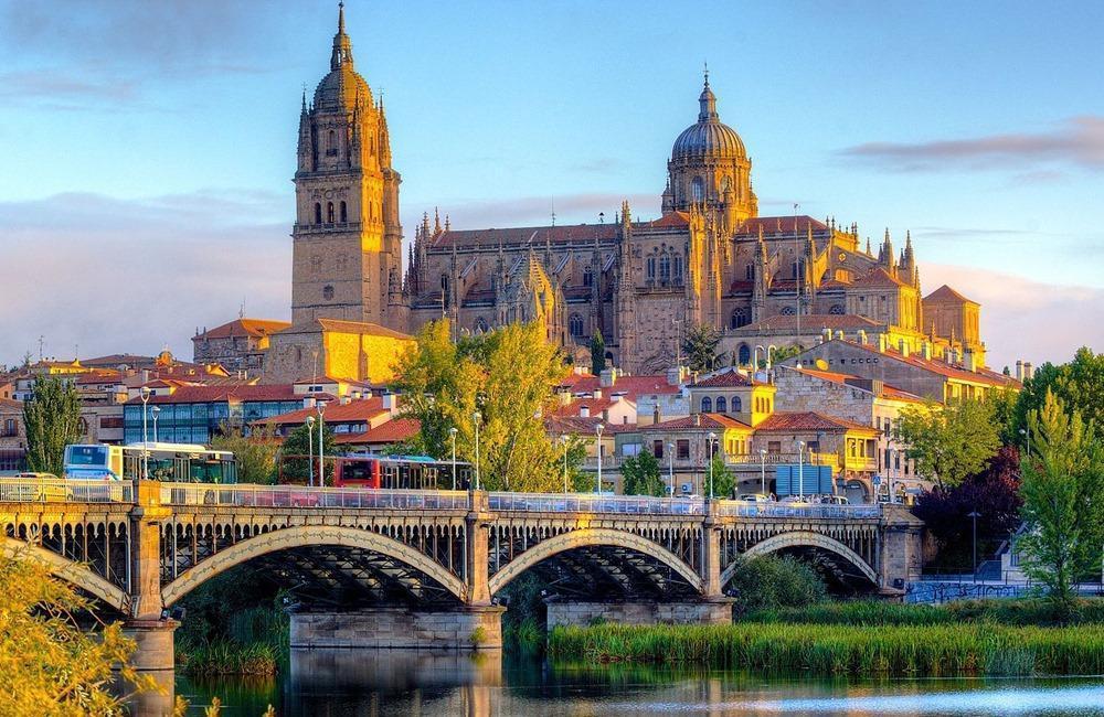 Salamanca (Spain) river cruise port