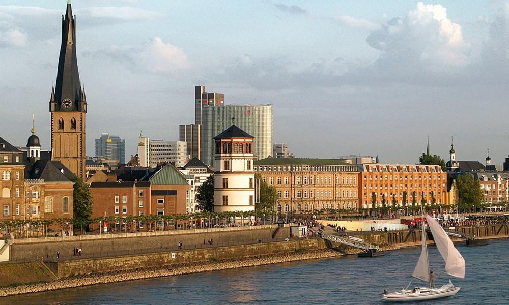 Dusseldorf cruise ship docks at Rheinuferpromenade