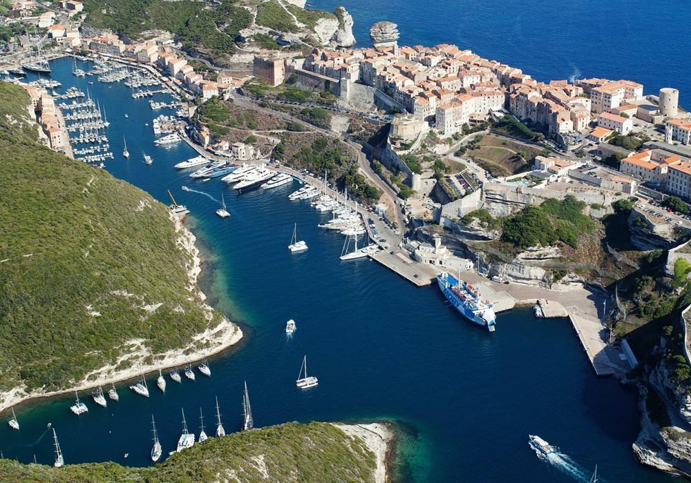 Bonifacio port photo Bonifacio port photo
