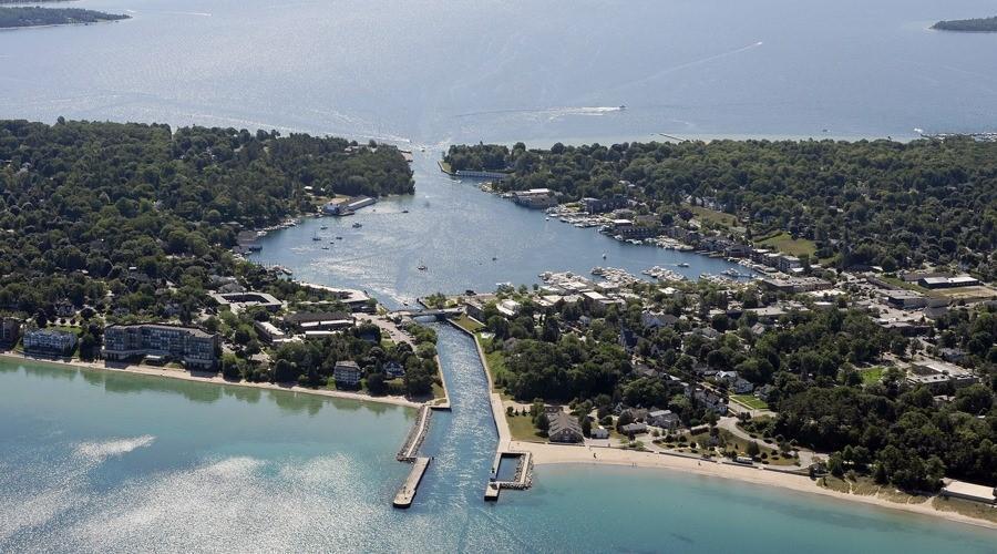 Charlevoix (Michigan) cruise port