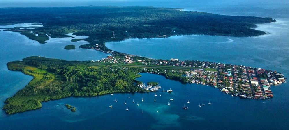 Bocas del Toro port photo