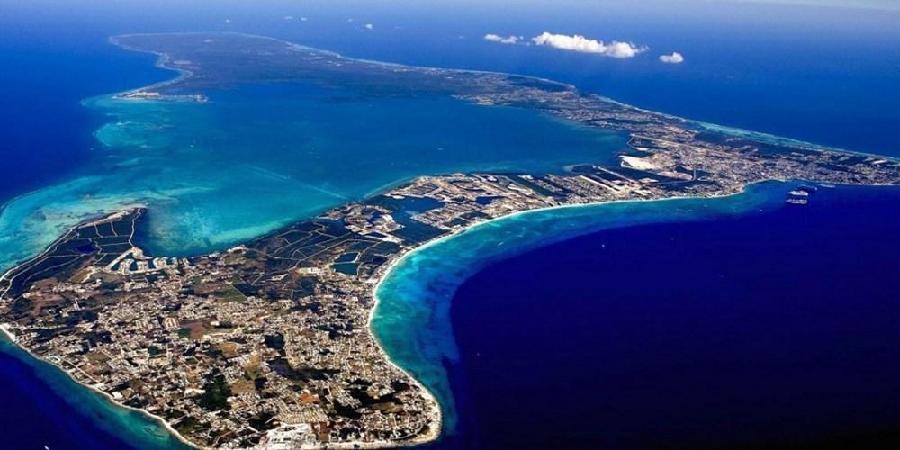 George Town (Grand Cayman Island) cruise port schedule | CruiseMapper