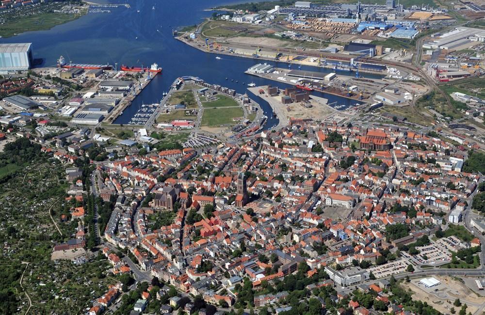 Wismar port photo