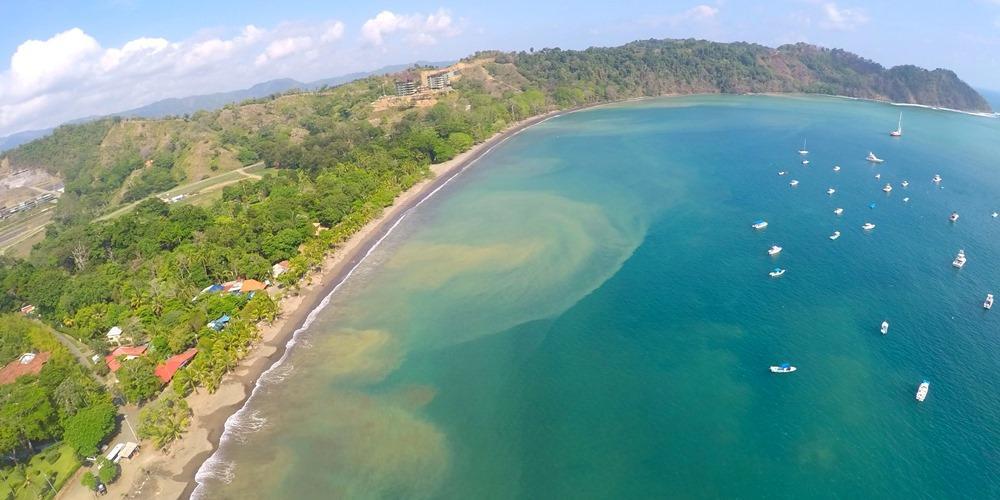 Playa Herradura (Costa Rica)