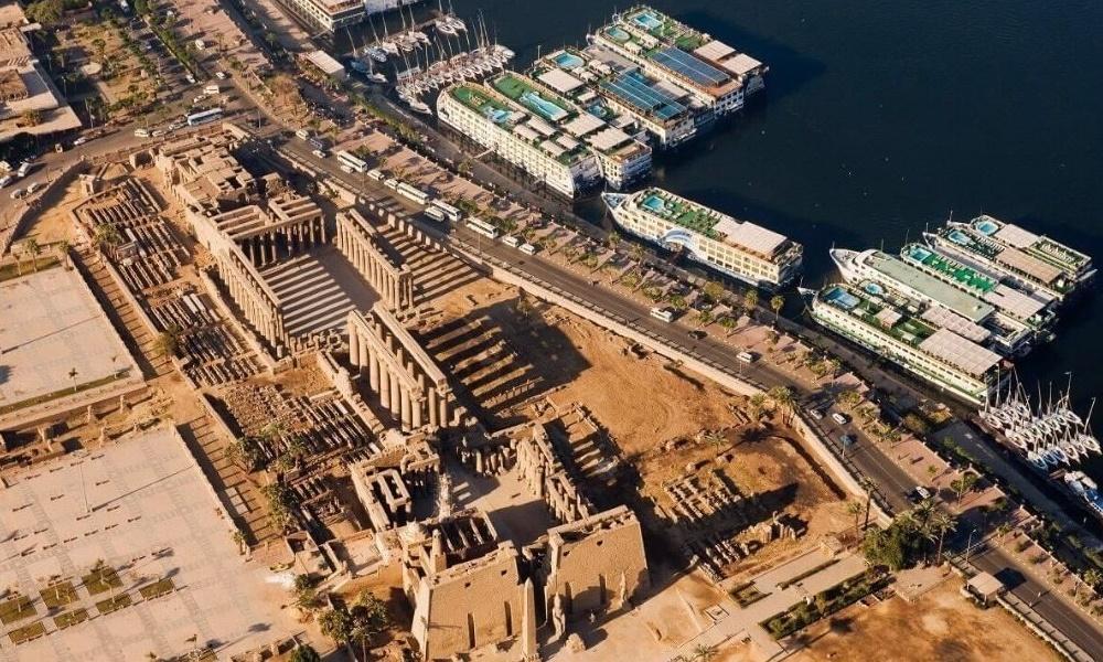 Luxor cruise port