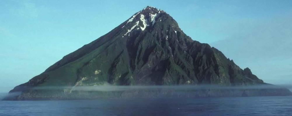 Chagulak Island port photo Chagulak Island port photo