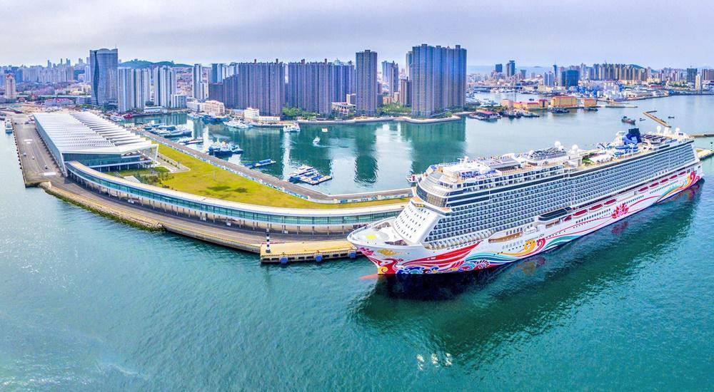 Qingdao port photo