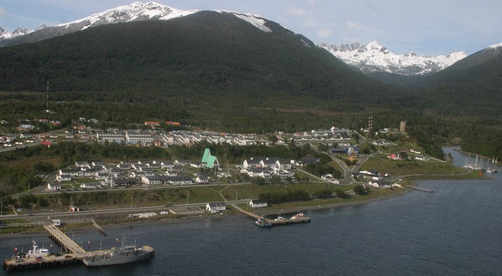 Puerto Williams port photo Puerto Williams port photo