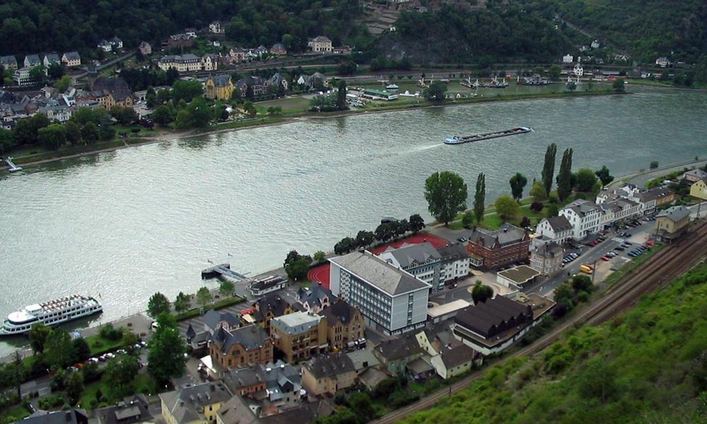 Sankt Goarshausen port photo Sankt Goarshausen port photo
