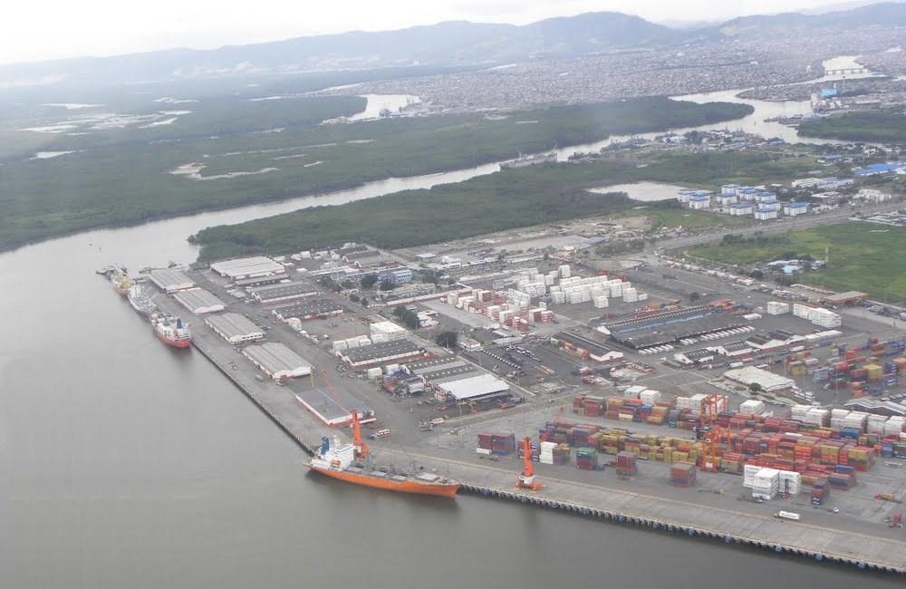 Guayaquil port photo