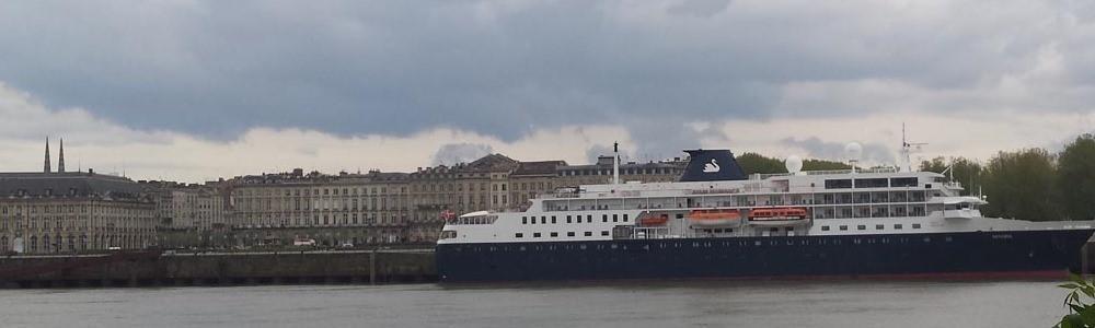 Bordeaux City Center cruise ship terminal