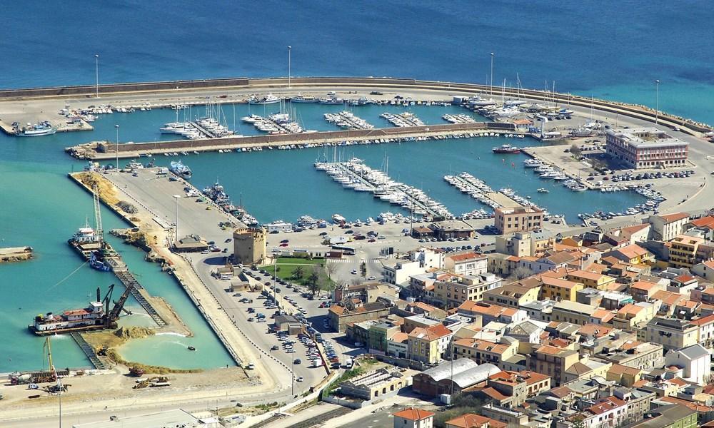 Porto Torres port photo Porto Torres port photo