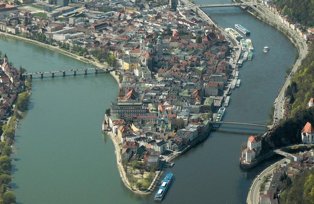 Passau port photo