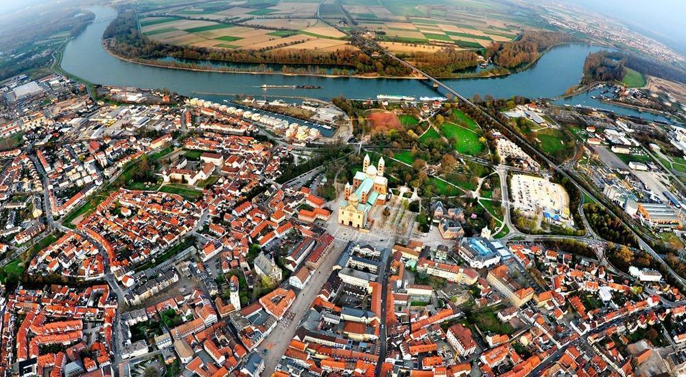 Speyer port photo Speyer port photo