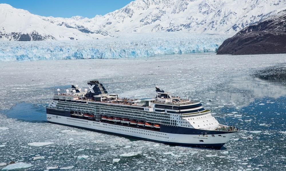 cruise ships in alaska storm